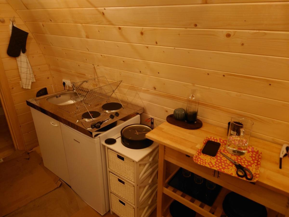 Cosy Cabin Hallstahammar Екстериор снимка
